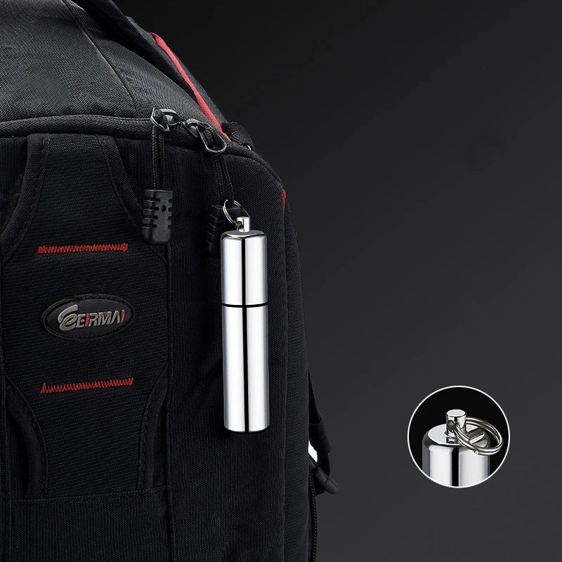 Metalen windproof benzineaansteker – Mini sleutelhanger aansteker voor buiten & rookaccessoires - Bivakshop