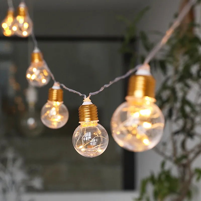 4M LED lichtslinger met 10 bollen - Batterijvoeding voor kerst, bruiloften en tuinfeestjes - Bivakshop