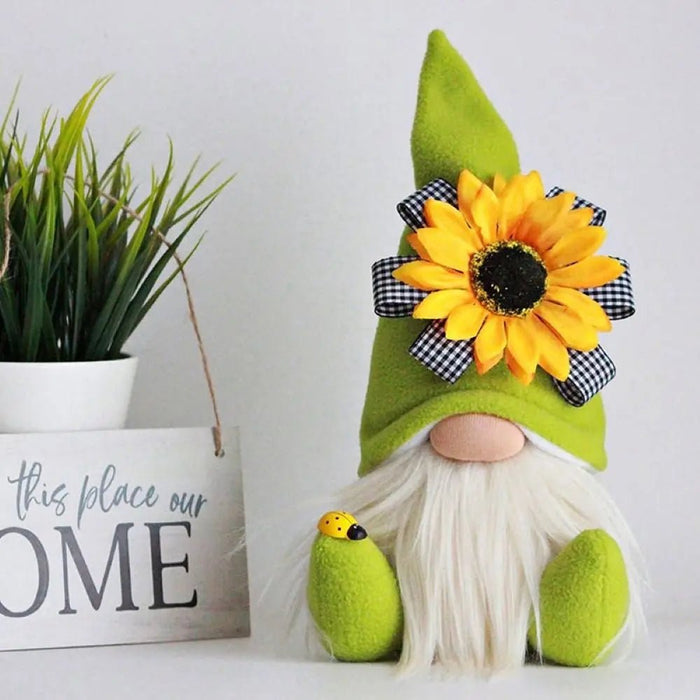 Handgemaakte Zonnebloem Gnome – Gele Plush Kabouter – Botanische Farmhouse Decoratie & Hanger - Bivakshop
