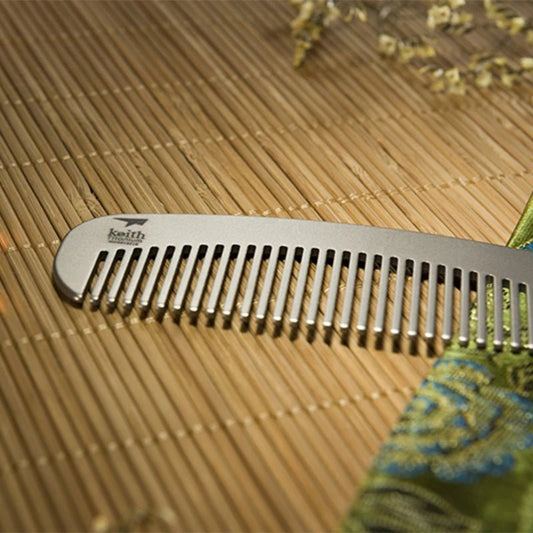 Keith Outdoor EDC Gadgets Titanium Travel Comb Anti - static Durable Hair Comb Men Hair Comb Clip for Men's Style Ti1731 - Bivakshop