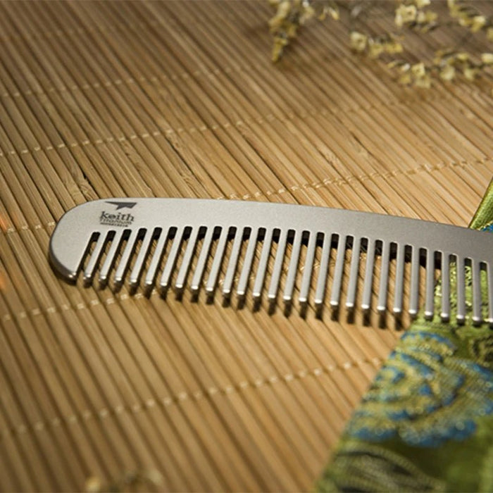 Keith Outdoor EDC Gadgets Titanium Travel Comb Anti - static Durable Hair Comb Men Hair Comb Clip for Men's Style Ti1731 - Bivakshop