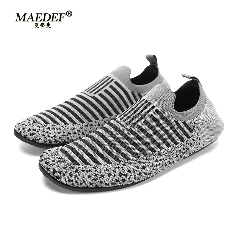 MAEDEF heren slippers – Lichtgewicht & Ademend – Comfortabele mocassins voor thuis & buiten - Bivakshop