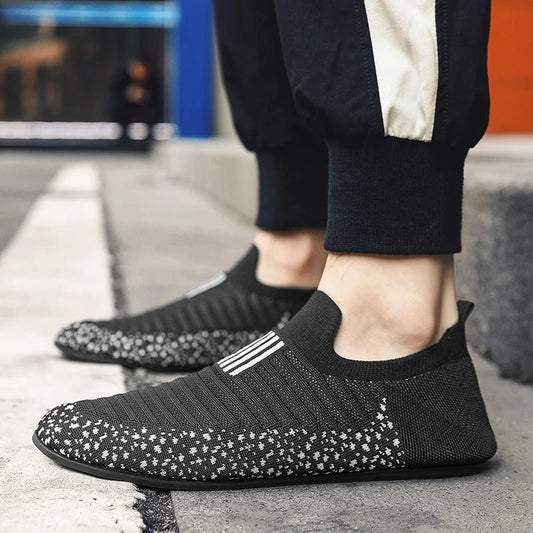 MAEDEF heren slippers – Lichtgewicht & Ademend – Comfortabele mocassins voor thuis & buiten - Bivakshop