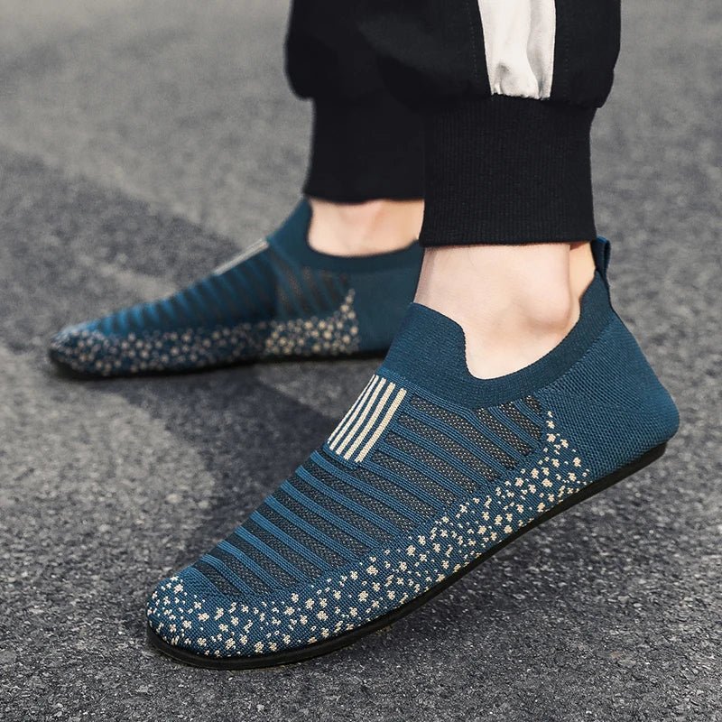 MAEDEF heren slippers – Lichtgewicht & Ademend – Comfortabele mocassins voor thuis & buiten - Bivakshop
