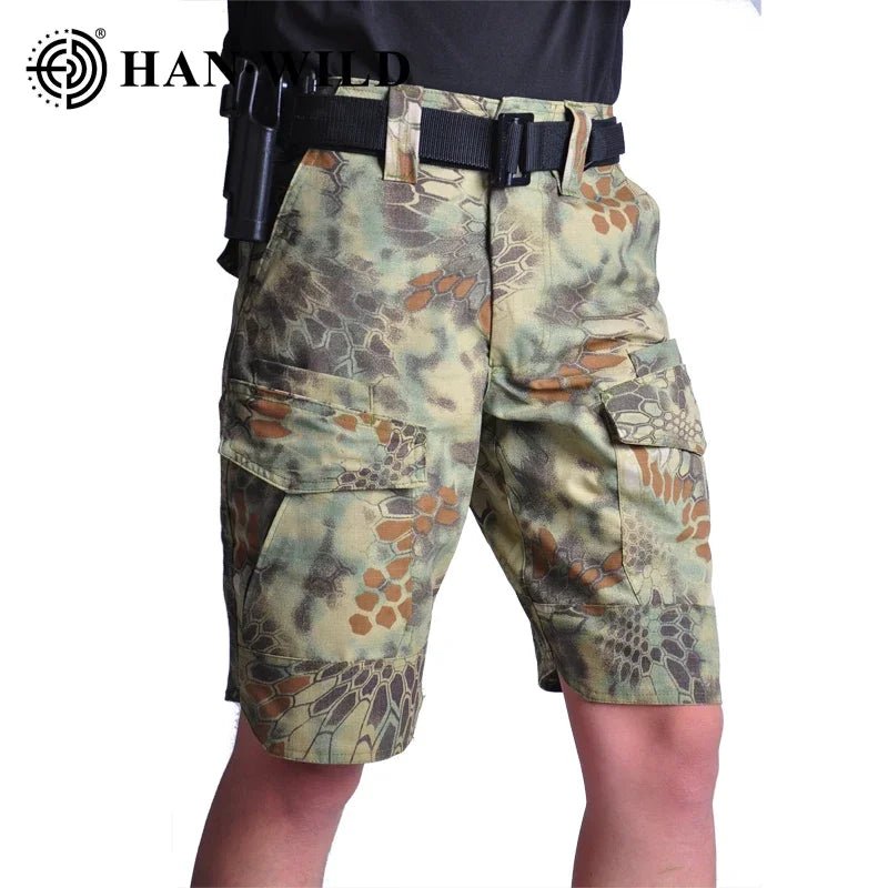 Tactisch camouflage pak – Ademend combatshirt en cargoshorts voor outdoor en hiking - Bivakshop