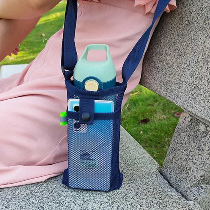Verstelbare mesh waterfles houder met schouderriem - Lichtgewicht drankhouder voor wandelen, hardlopen & outdooractiviteiten - Bivakshop