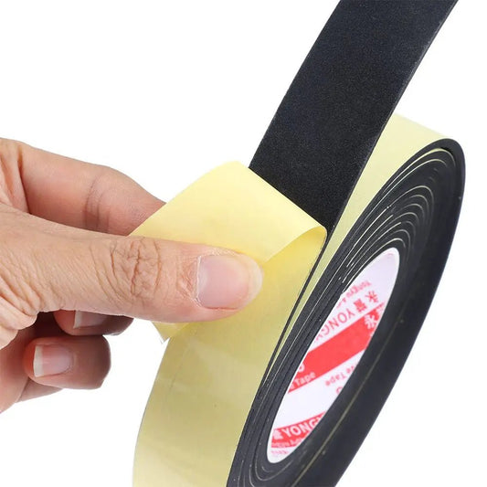 Zelfklevende schuimrubber tochtstrip – Waterdichte weerstrip voor ramen & deuren – 2m/5m/10m - Bivakshop