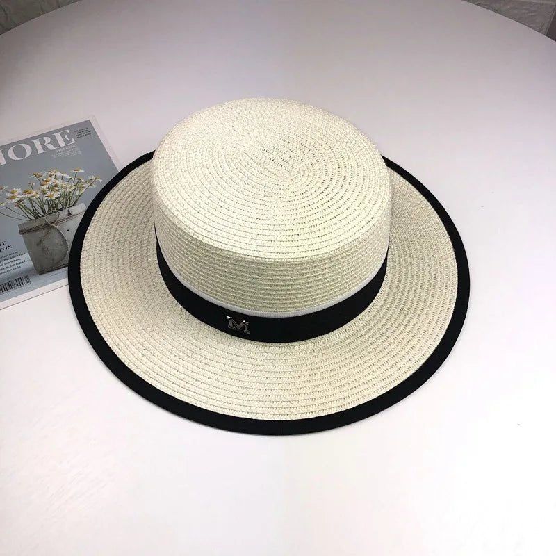 Zomerse dames strandhoed - Met uitstekende zonbescherming - En moderne platte top - Bivakshop
