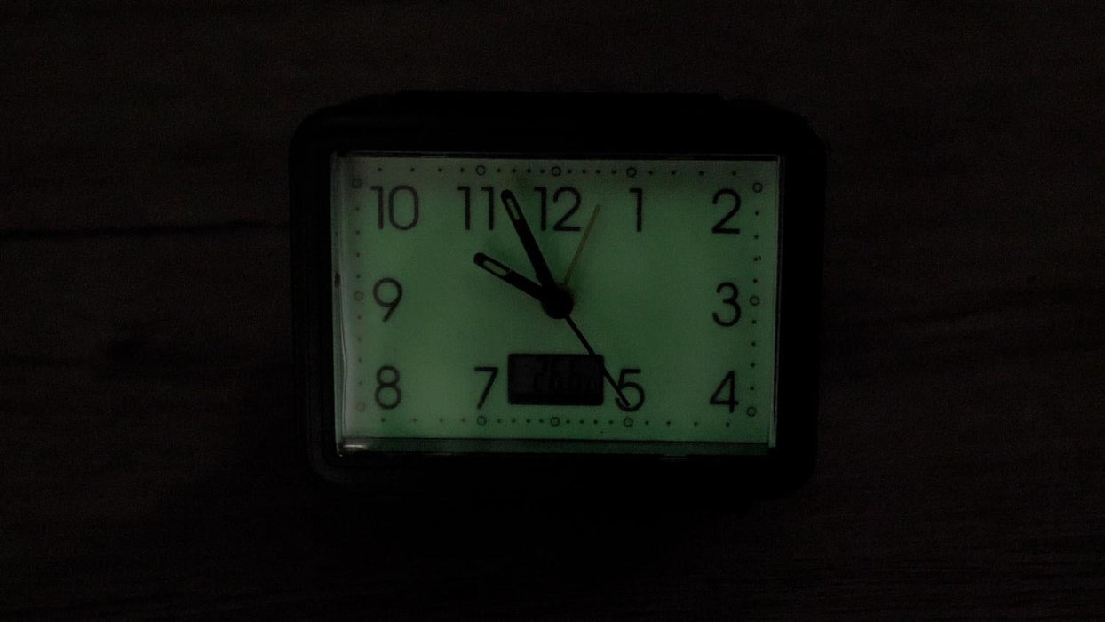 Genius Ideas Lichtgevende wekker en thermometer - Bivakshop