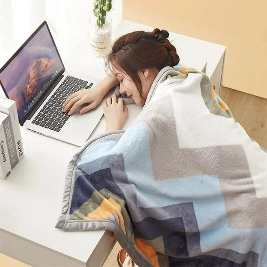 Luxe flanellen deken - Comfort & veelzijdigheid in elk seizoen - Bivakshop