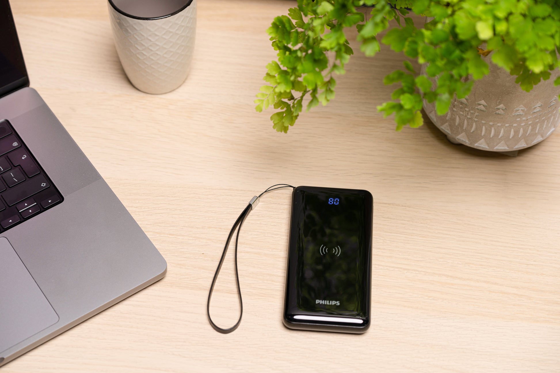 Philips DLP1011Q/00 powerbank - Draadloos opladen - 10.000mAh - Bivakshop